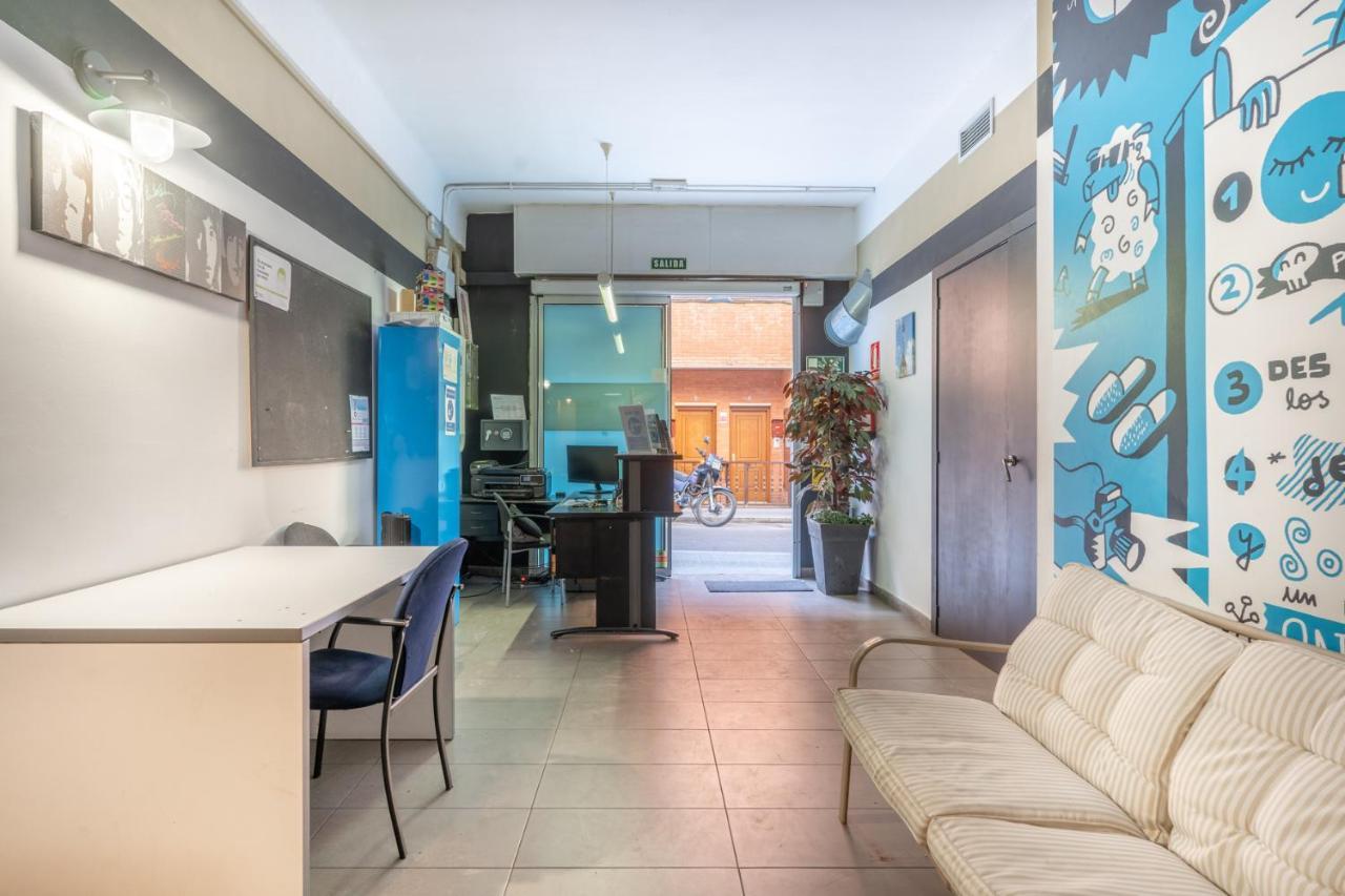 Bedcelona Hostel バルセロナ エクステリア 写真