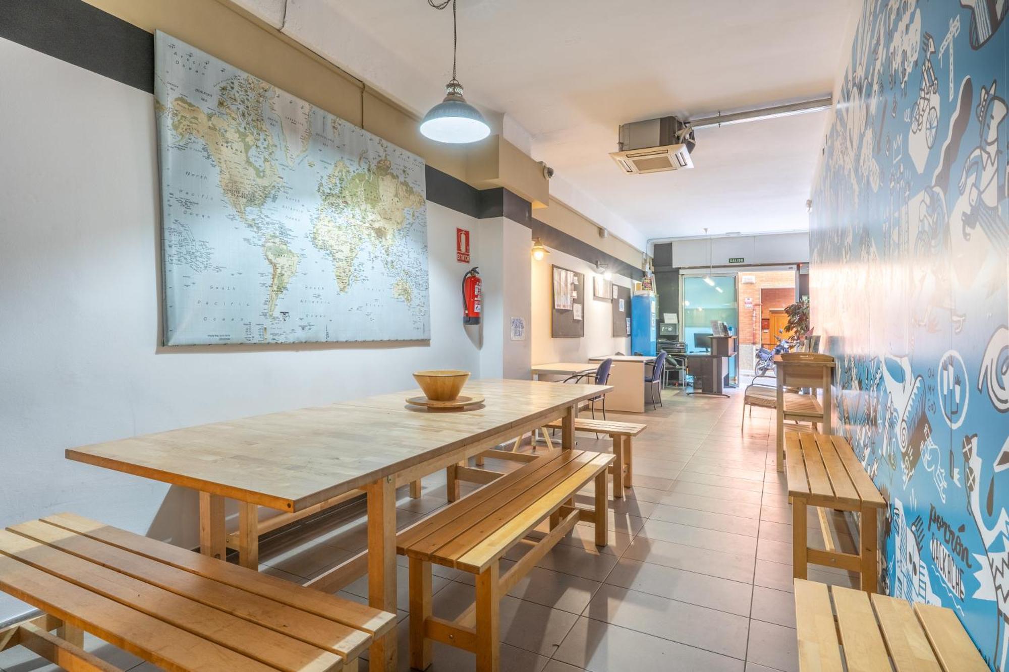 Bedcelona Hostel バルセロナ エクステリア 写真