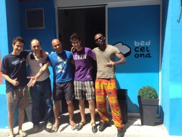 Bedcelona Hostel バルセロナ エクステリア 写真